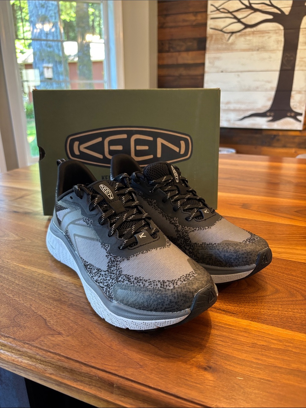 NEW Keen Steel Gray Black Leiki Speed Women’s Hiking Shoes Size 8.5